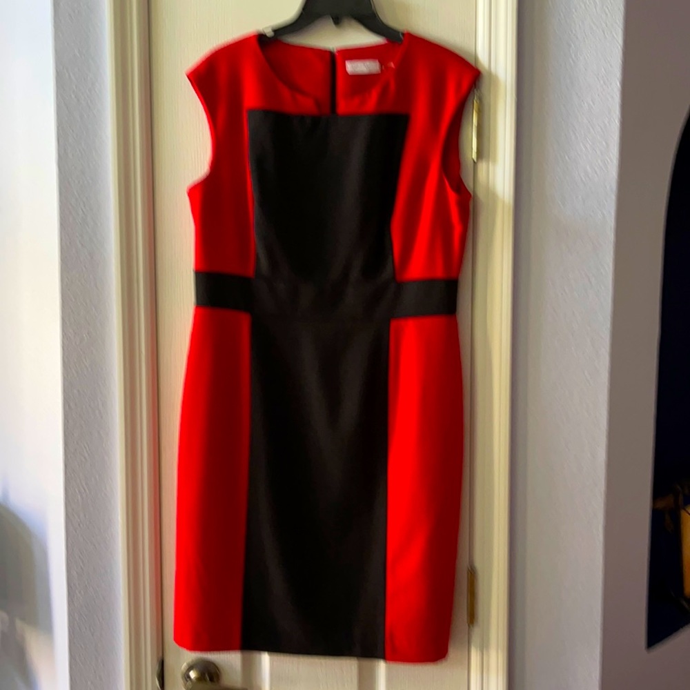Calvin Klein sheath dress VG condition. Red/ Black